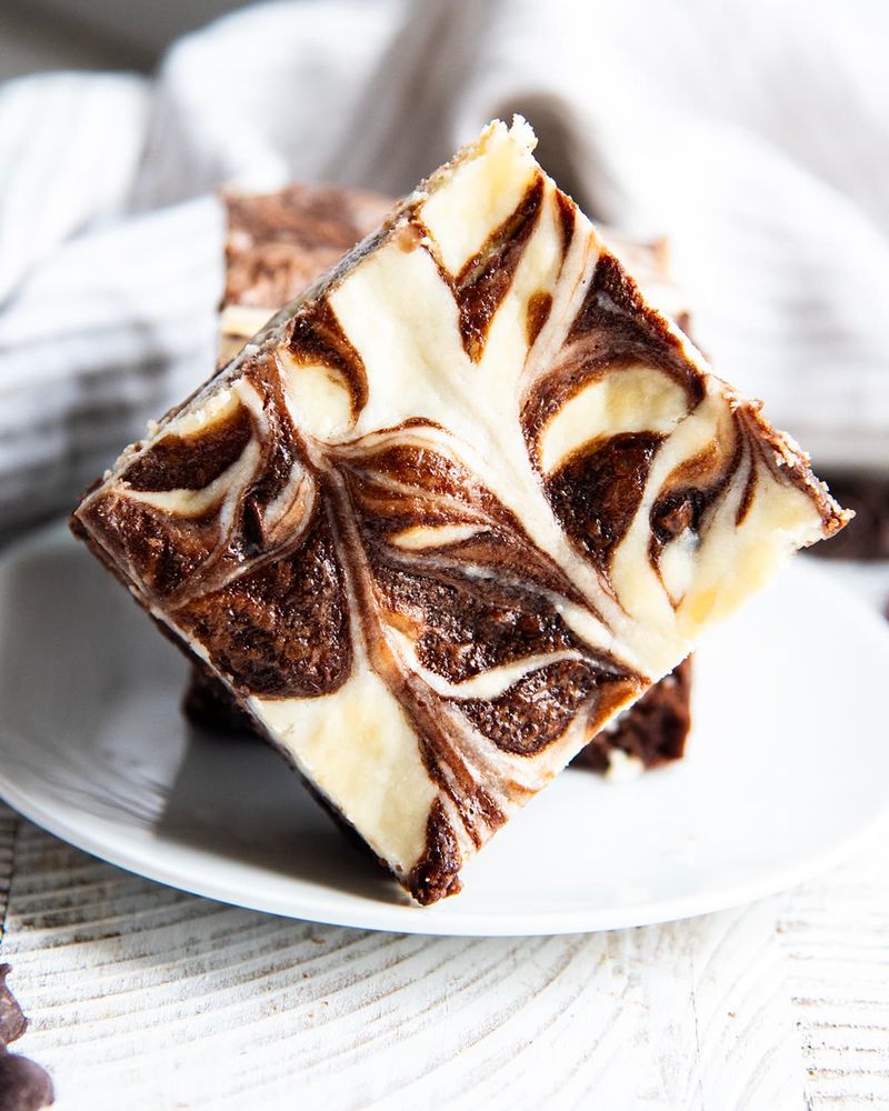 Low-Carb Chocolate Swirl Cheesecake Brownies