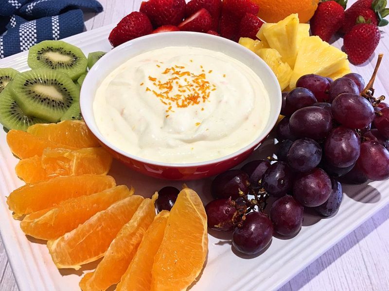 Fruit Platter with Yogurt Dip