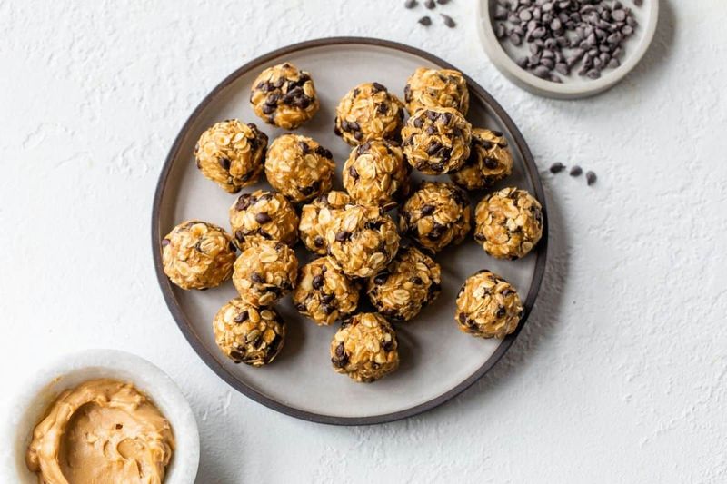 Chocolate Chip Energy Balls