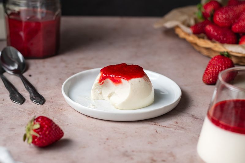 Vanilla Bean Panna Cotta