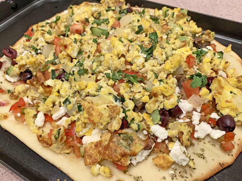 Mediterranean Breakfast Pizza