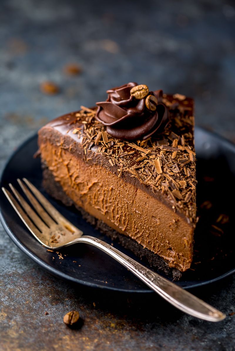 No-Bake Chocolate Cheesecake