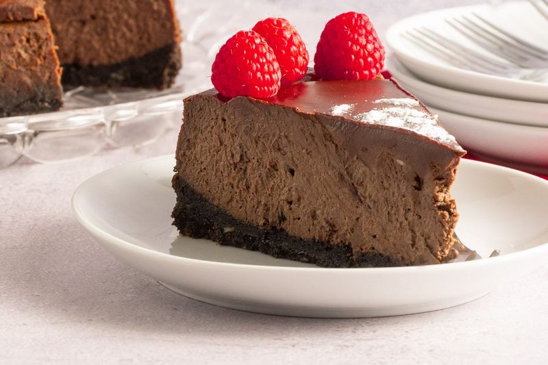 Low-Carb Chocolate Cheesecake