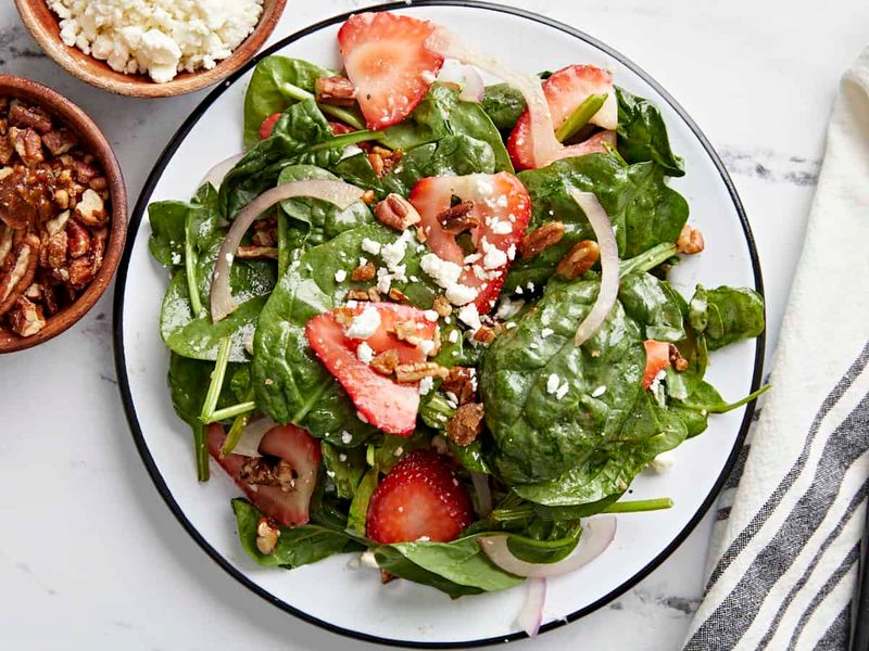 Spinach and Strawberry Salad