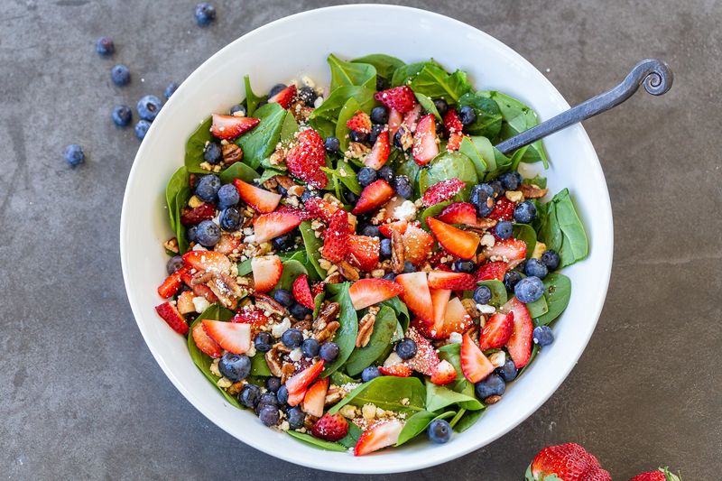 Berry Spinach Medley