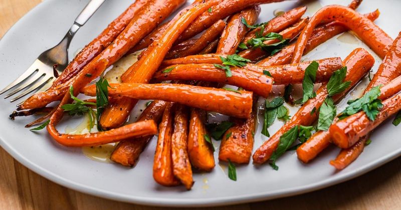 Maple-Glazed Roast Carrots