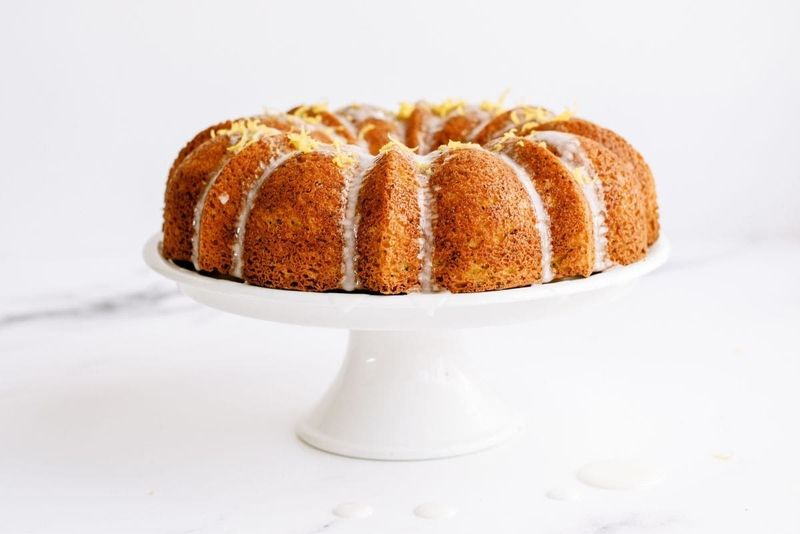 Lemon Poppy Seed Bundt Cake