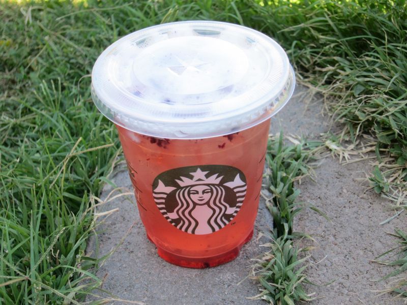 Berry Hibiscus Lemonade