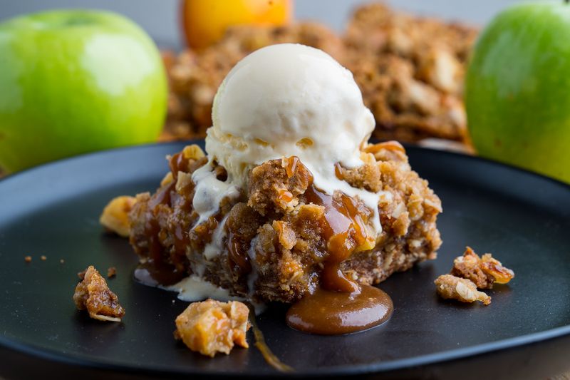 Caramel Apple Crumble