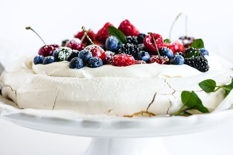 Berry Pavlova