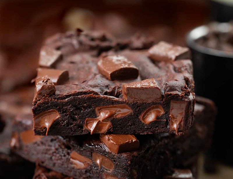 Mocha Brownie Cake