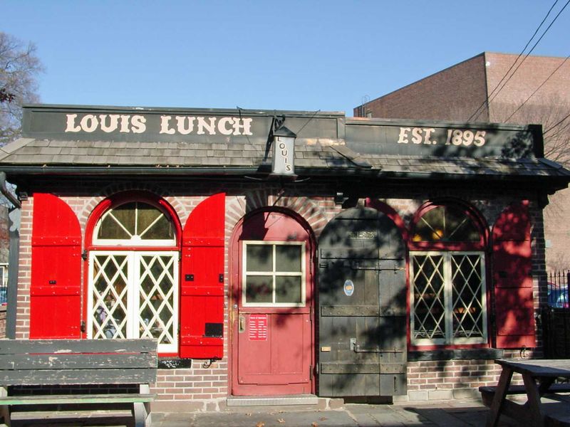 Connecticut: Louis' Lunch