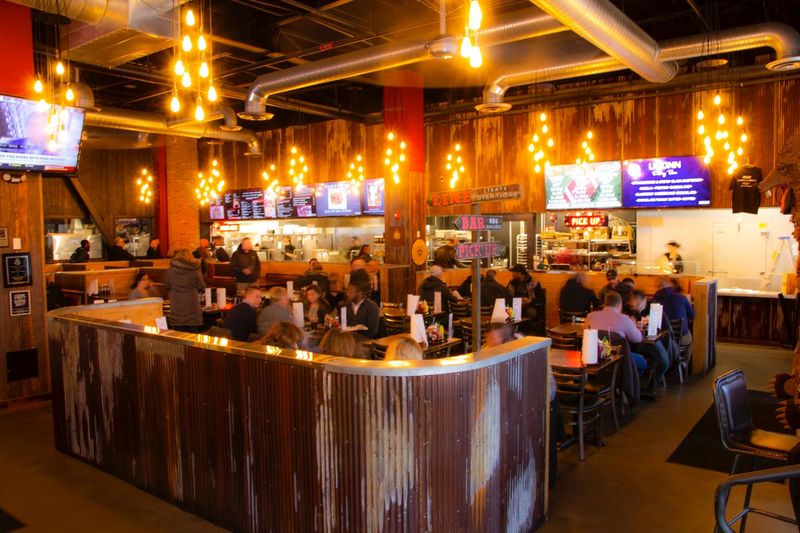 Connecticut: Bear's Smokehouse BBQ