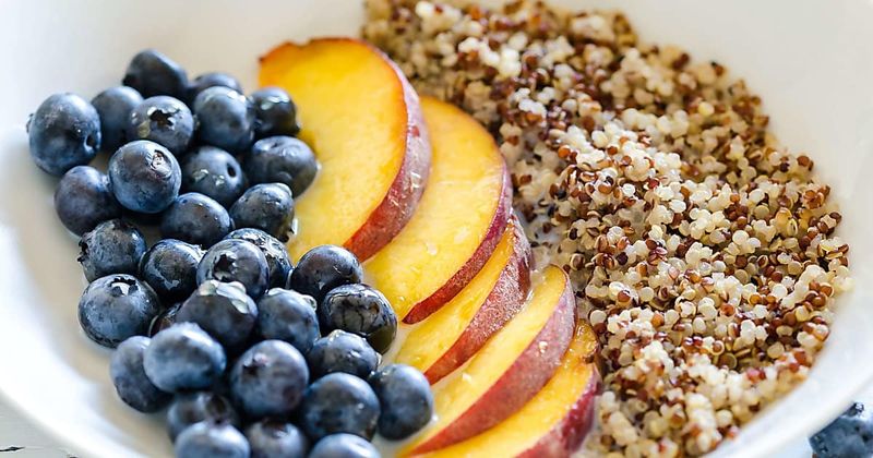 Quinoa Breakfast Bowl