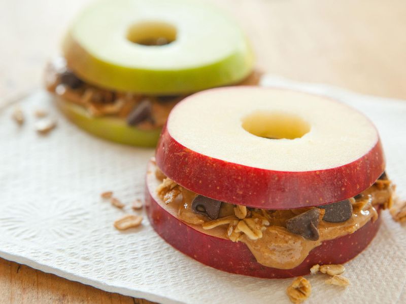 Apple Slices with Peanut Butter