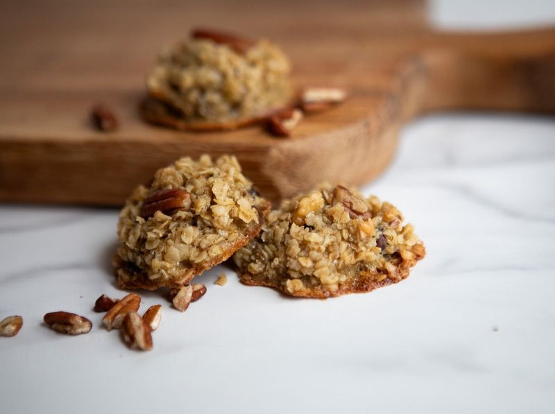 Maple Pecan Oatmeal Cookies
