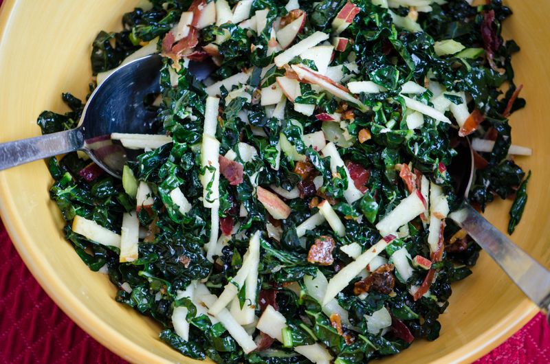 Apple Walnut Kale Mix