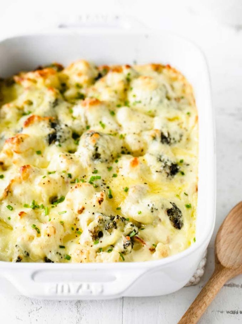 Mac and Cheese Cauliflower Broccoli