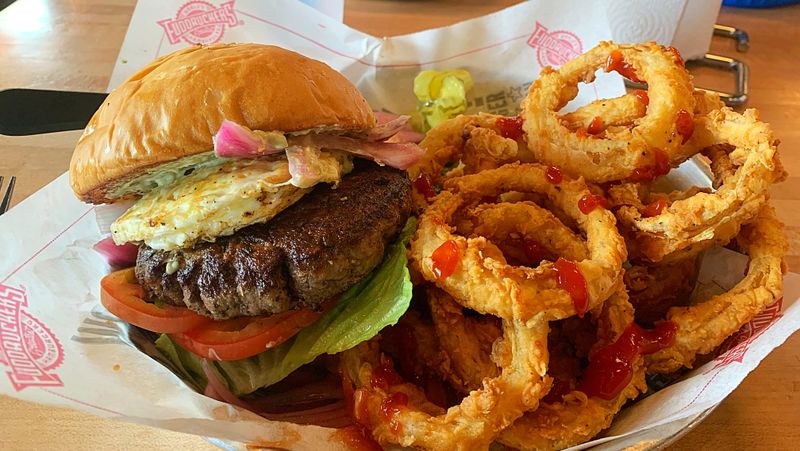 Fuddruckers