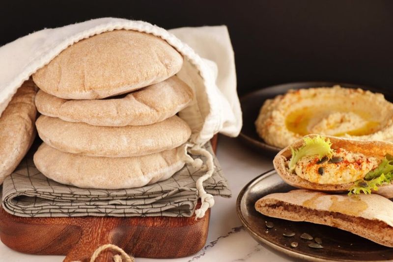 Day 7: Whole Wheat Pita with Hummus
