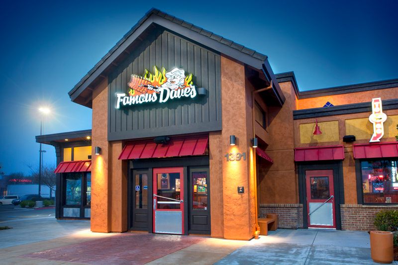 Famous Dave's