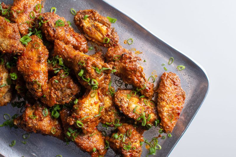 Extra Crispy Chicken Wings