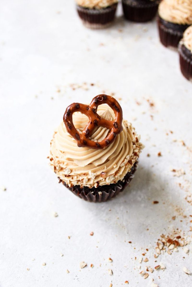 Salted Caramel Pretzel Cupcakes