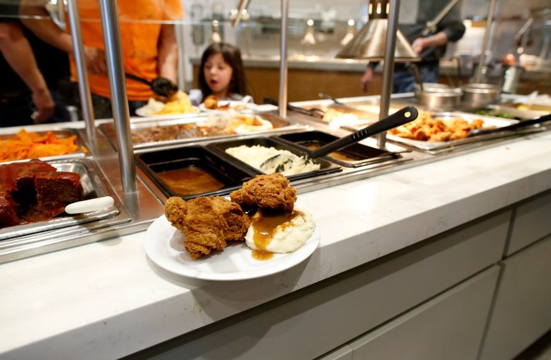 Avoid Golden Corral