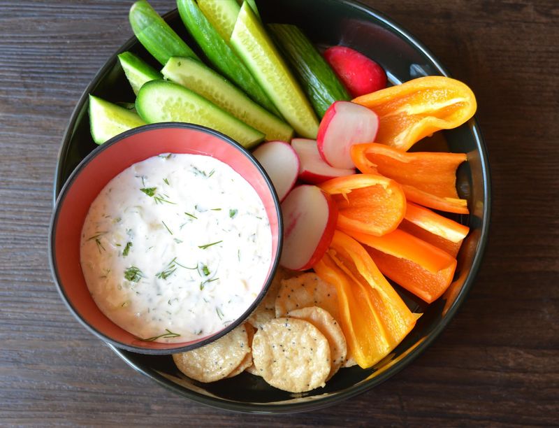 Rice Crackers with Tzatziki