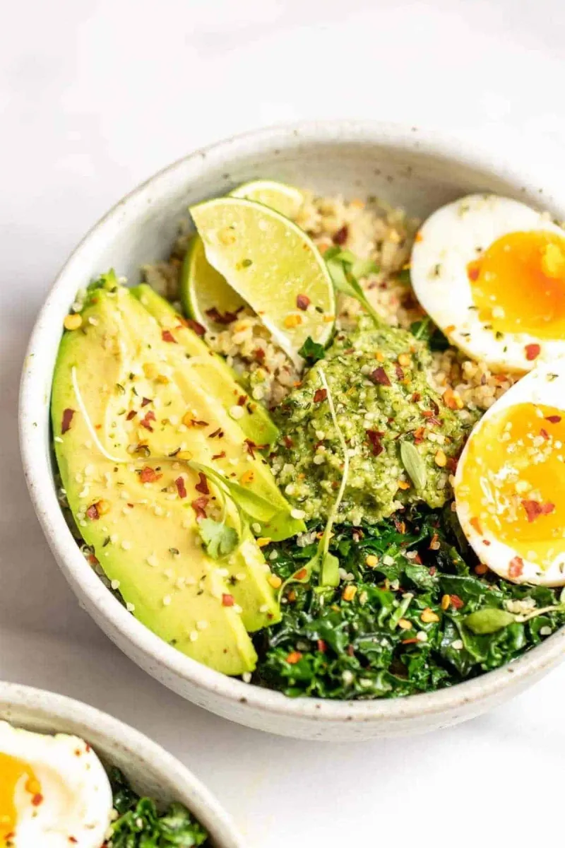 Quinoa Breakfast Bowl