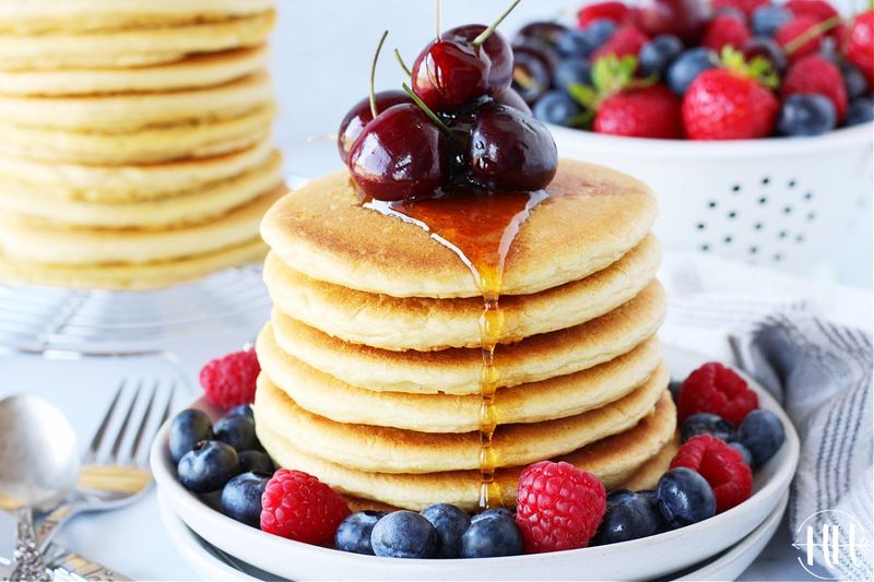 Protein Pancakes with Berries