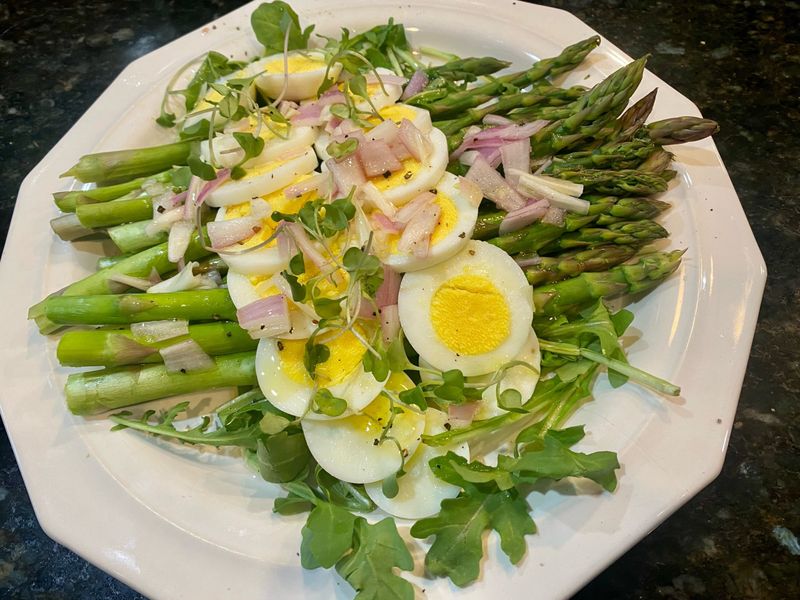 Asparagus and Egg Salad