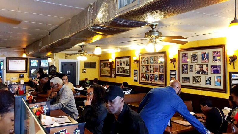 Georgia: Busy Bee Café