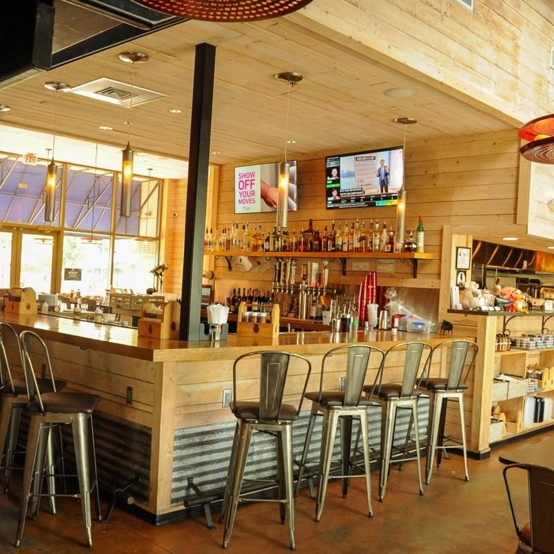 North Carolina: The Improper Pig, Charlotte