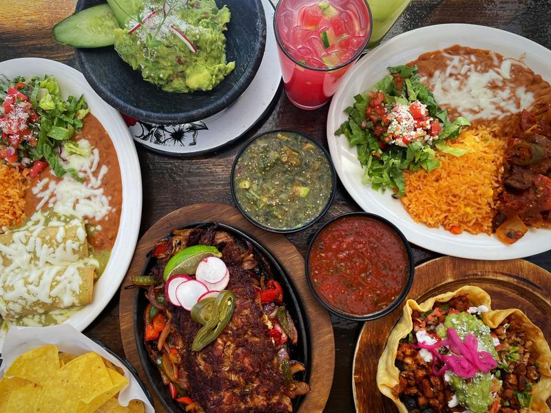 Georgia - Nuevo Laredo Cantina
