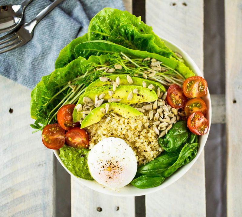 Quinoa Breakfast Bowl