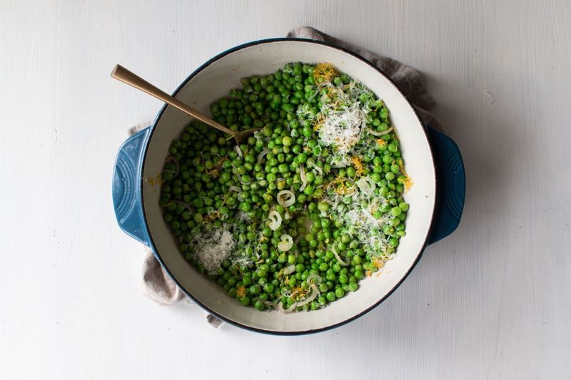 Garlic Butter Peas