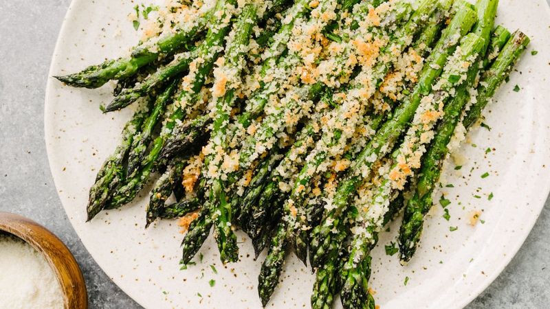 Garlic-Parmesan Asparagus