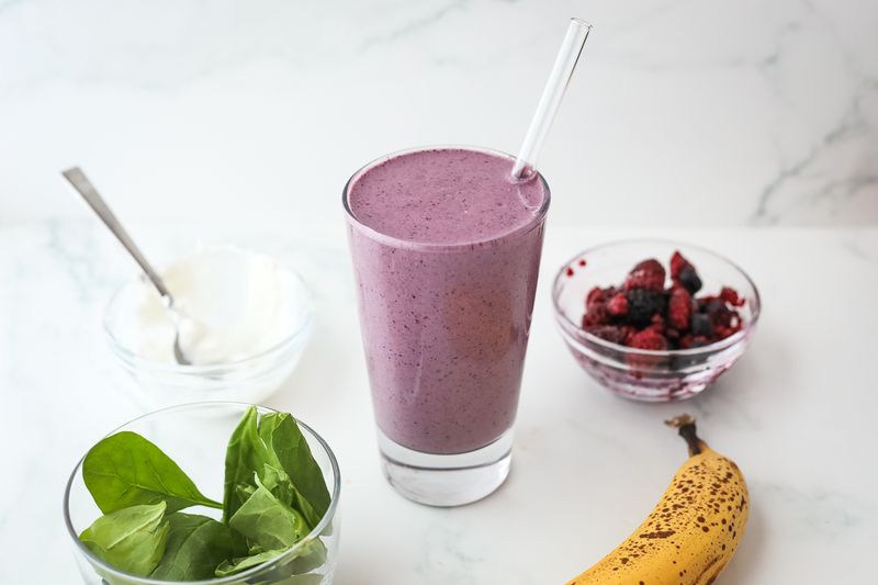 Spinach and Berry Smoothie