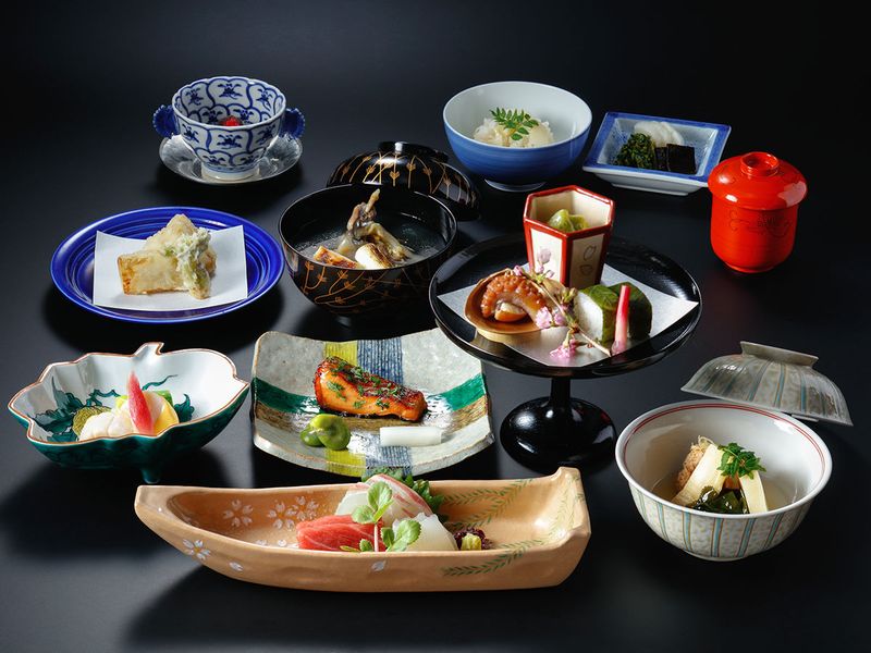 Honke Tankuma, Japan