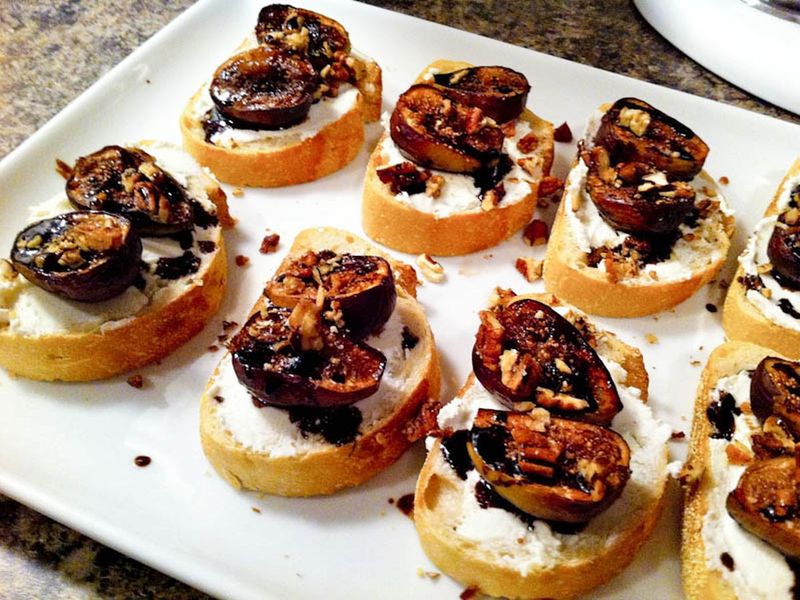 Goat Cheese and Fig Crostini
