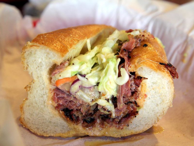 Tat's Delicatessen - Washington