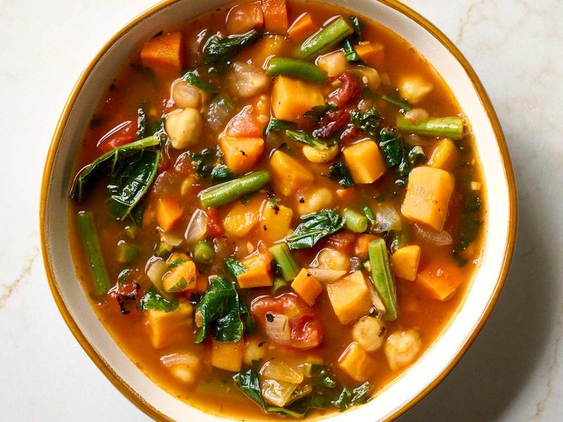 Hearty Vegetable Soup