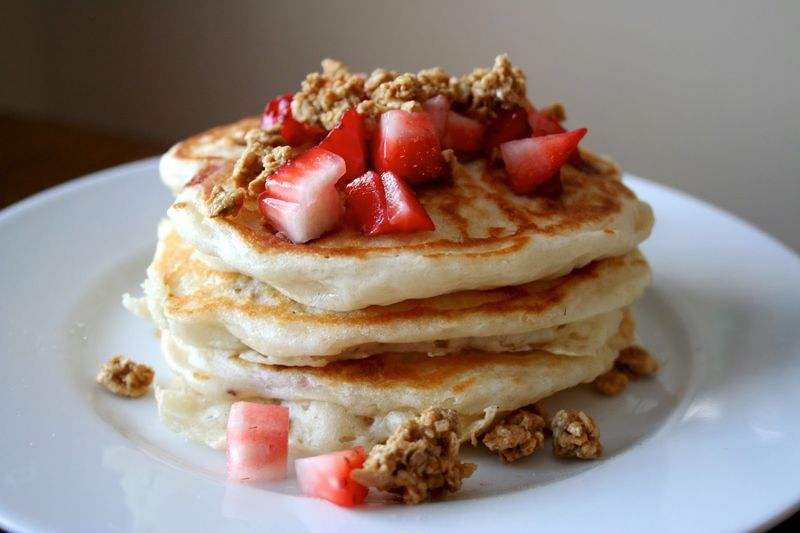 Granola Pancakes