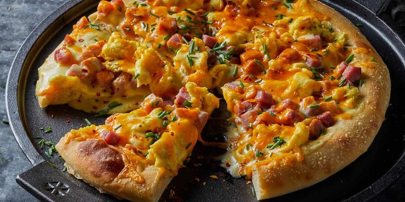 Breakfast Pizza