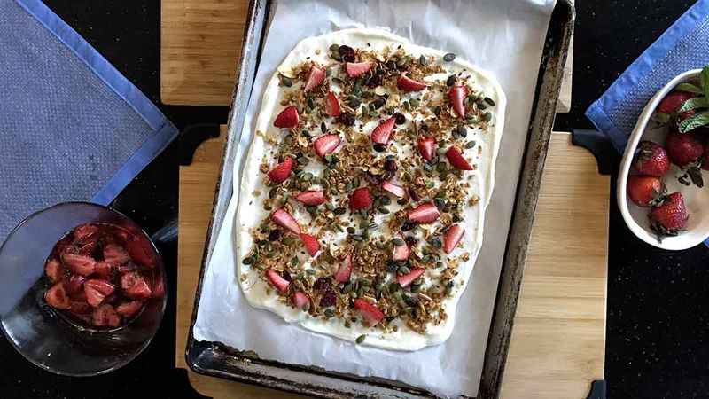 Granola Yogurt Bark