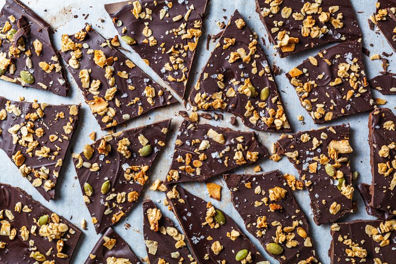 Granola Chocolate Bark
