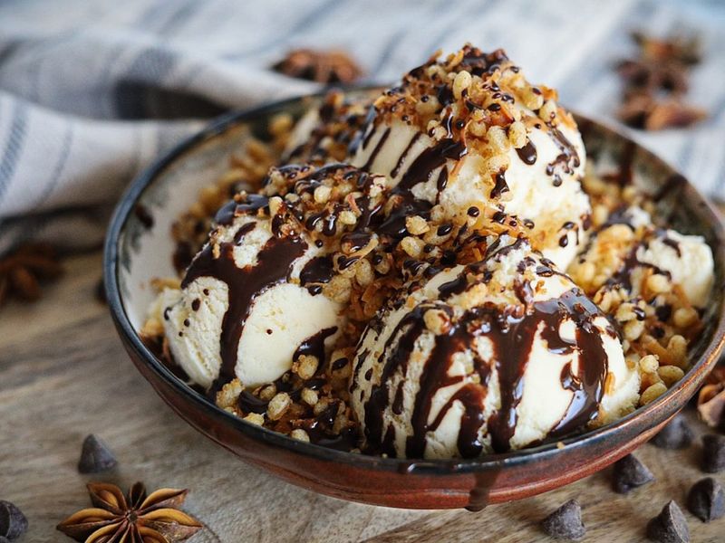 Granola Ice Cream Topping