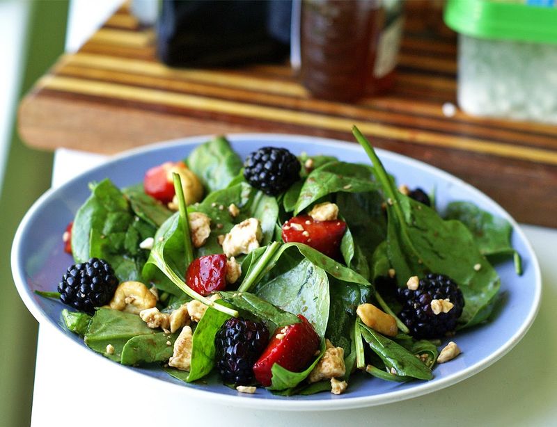 Berry Spinach Salad