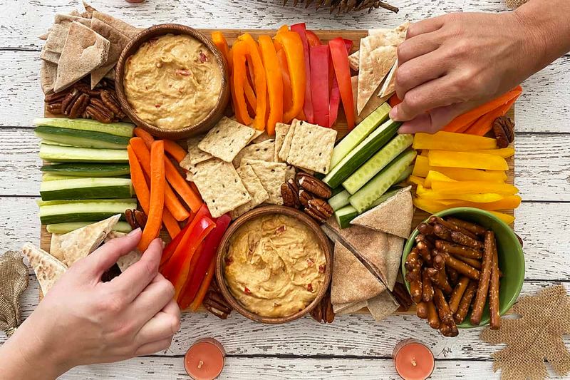 Hummus and Veggie Sticks
